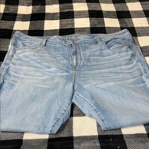 American Eagle Light Blue Denim Skinny Jeans